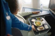 KLM 네덜란드 항공, AI 기술로 기내 음식물 쓰레기 절감
